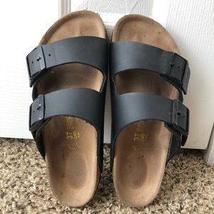 Black Arizona Birkenstocks